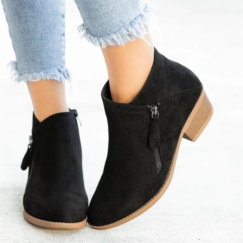 Urban Flair: Zipper Accent Ankle Boot Midnight / 5 Boot